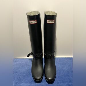 HUNTER Andora Black Tall Platform Wedge Heel Moto Rubber Rain Boots, US Size 9